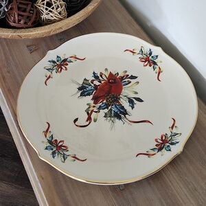 🕊️ Lenox Winter Greetings Cardinal Decorative Plate 13” – With Box